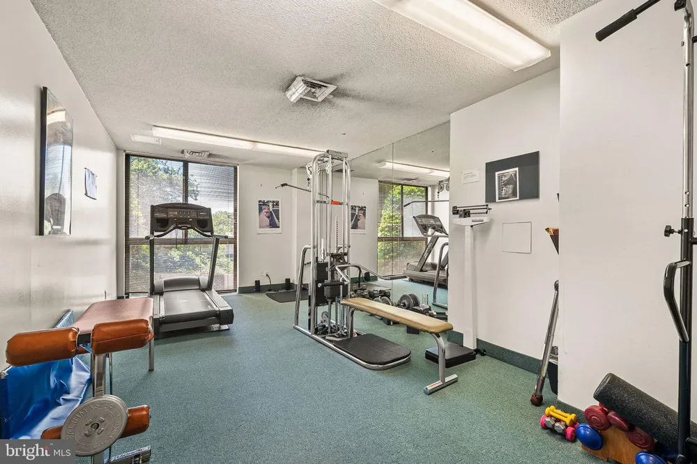 1016 WAYNE STREET #1007 Arlington, VA 22204