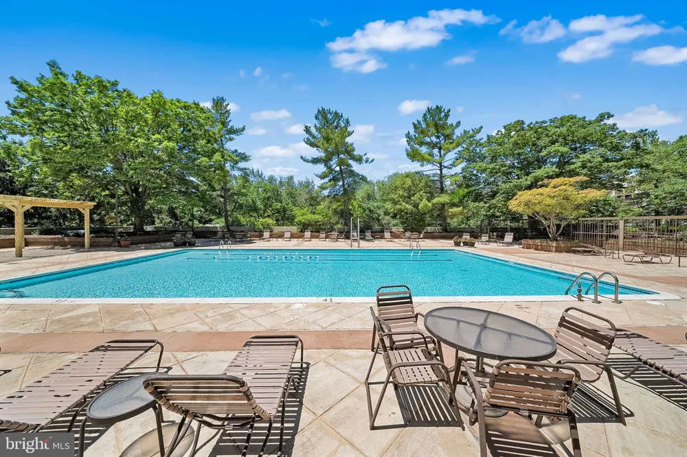 1016 WAYNE STREET #1007 Arlington, VA 22204