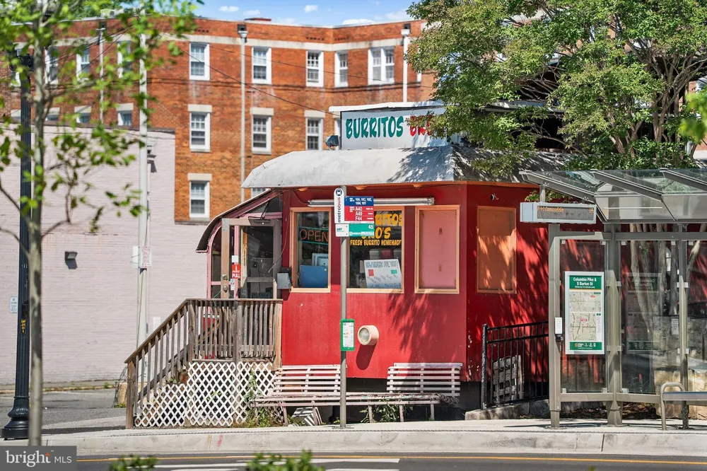 1016 WAYNE STREET #1007 Arlington, VA 22204
