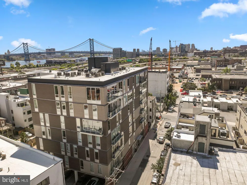 603 AMERICAN STREET #704 Philadelphia, PA 19123
