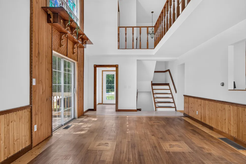 18600 Manitou Road Addison, MI 49220