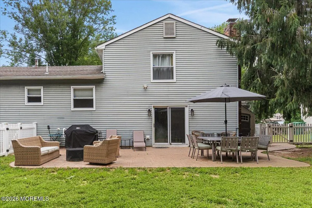 43 Glen Arden Drive Howell, NJ 07731