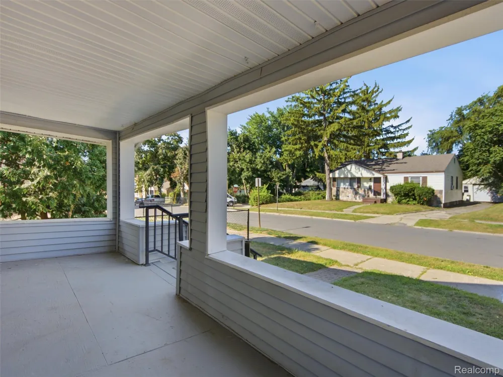 91 Oneida Street Pontiac City, MI 48341