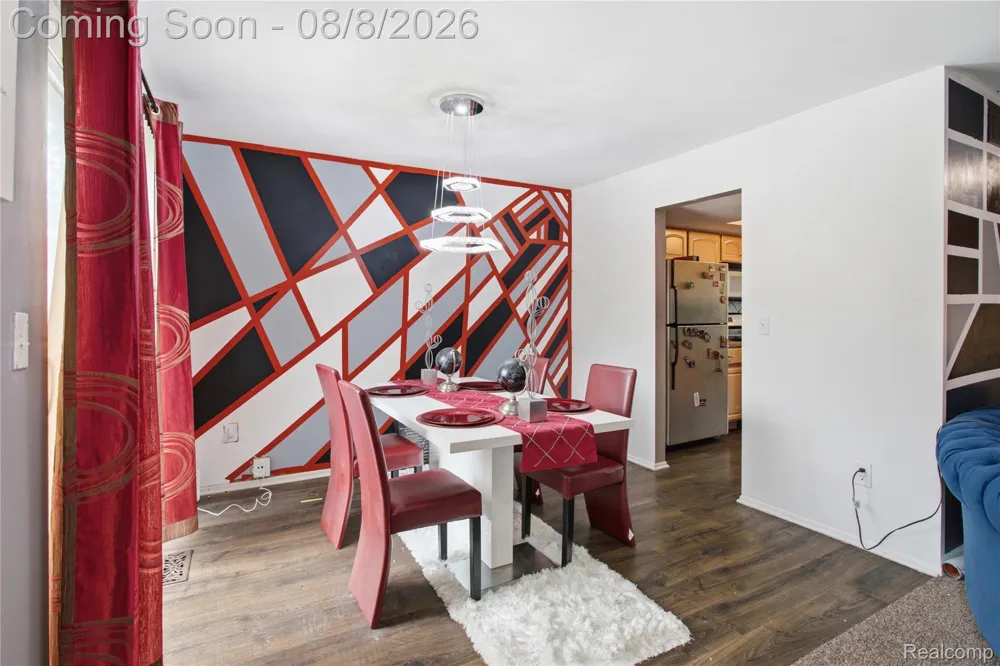 20350 Weybridge Street Clinton Charter Township, MI 48036