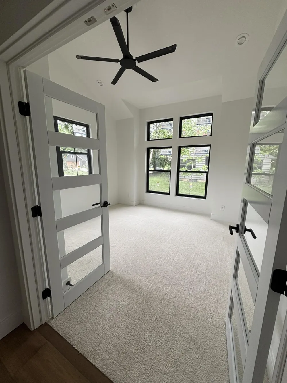 3245 Midland Drive SE Grand Rapids Charter Township, MI 49546