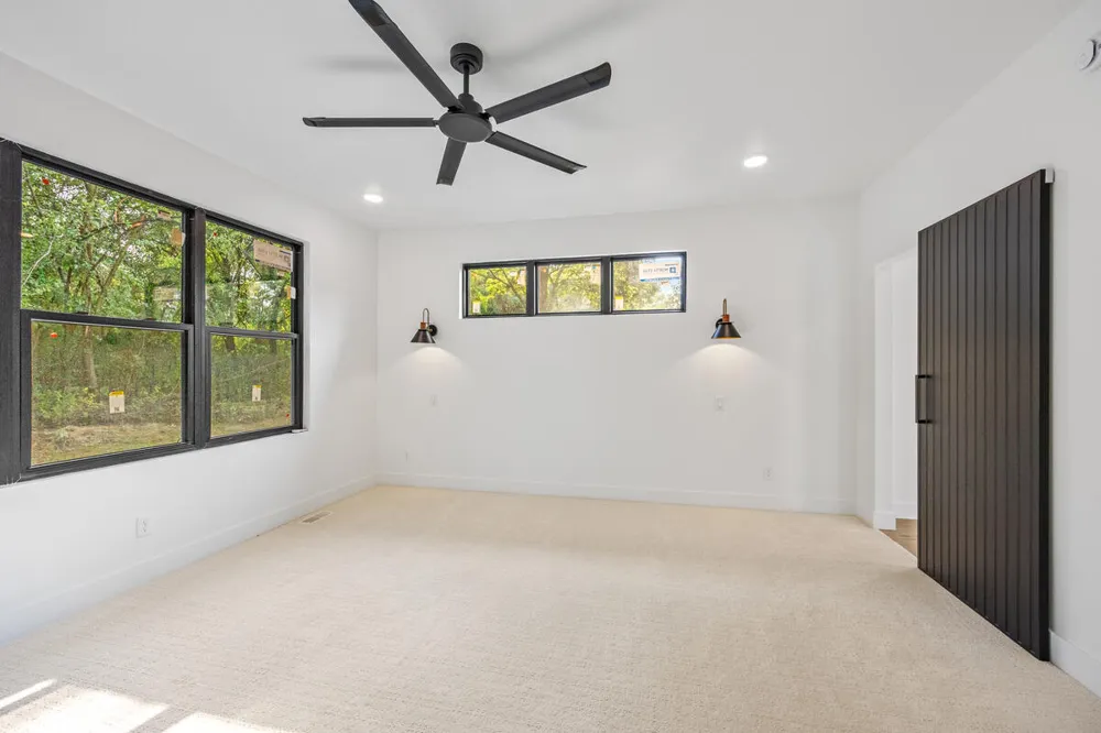 3245 Midland Drive SE Grand Rapids Charter Township, MI 49546