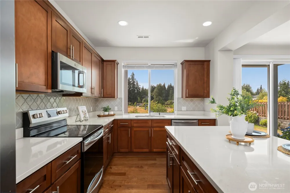 32413 49th Avenue S Auburn, WA 98001