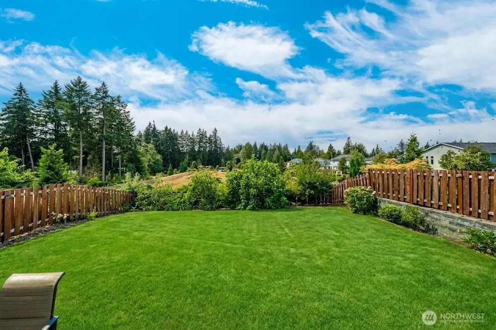 32413 49th Avenue S Auburn, WA 98001