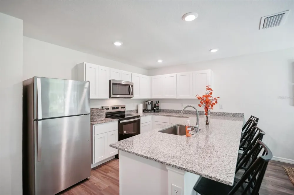 2346 NORTHUMBERLAND COURT Haines City, FL 33844