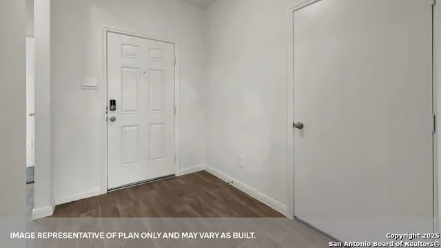 112 Las Lomas Drive San Marcos, TX 78666