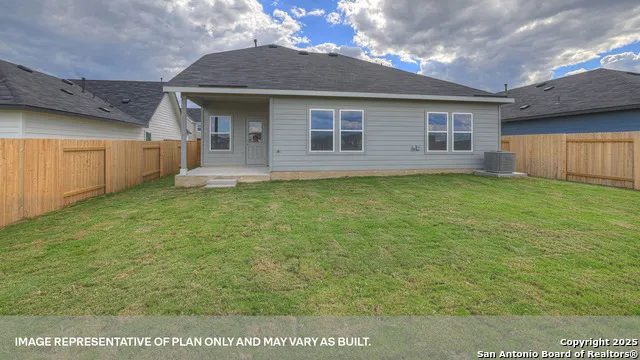112 Las Lomas Drive San Marcos, TX 78666