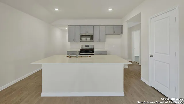 137 Morning Side Grove San Marcos, TX 78666