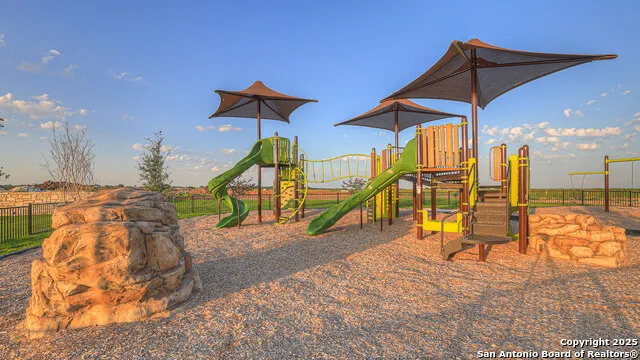 137 Morning Side Grove San Marcos, TX 78666