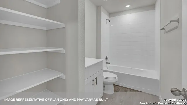 221 Raymondville Path San Marcos, TX 78666