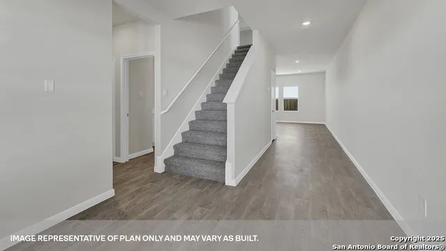 221 Raymondville Path San Marcos, TX 78666