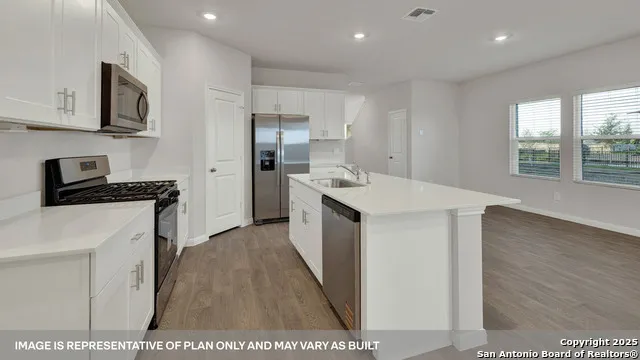 225 Raymondville Path San Marcos, TX 78666