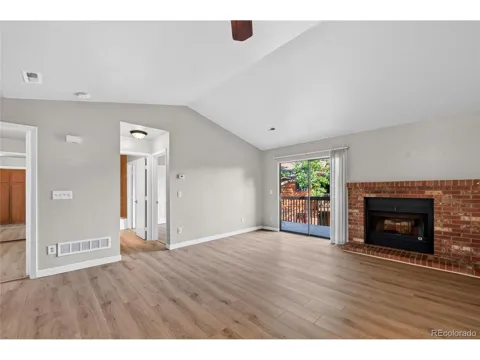2273 S Buckley Road #202