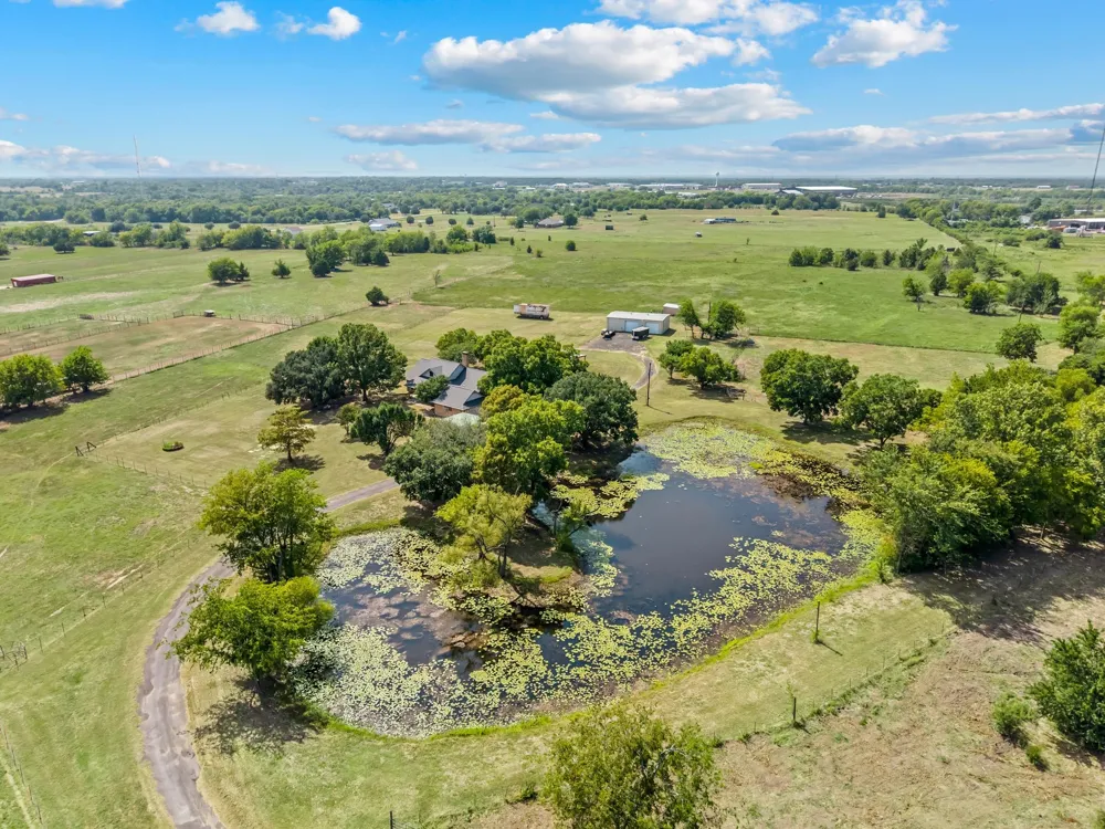 812 VZ COUNTY ROAD 3424 Wills Point, TX 75169