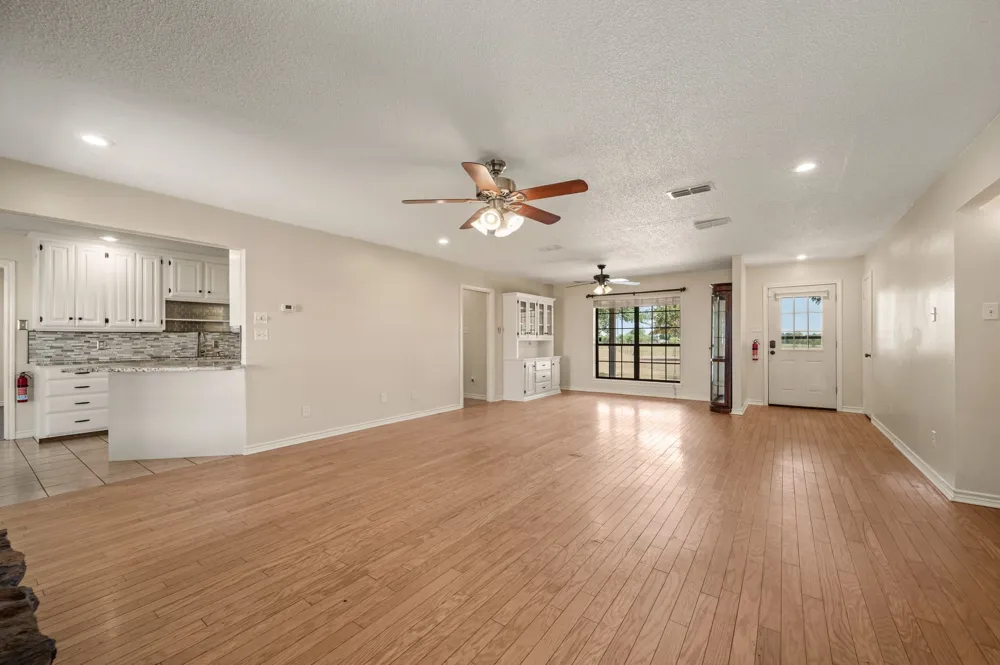 812 VZ COUNTY ROAD 3424 Wills Point, TX 75169