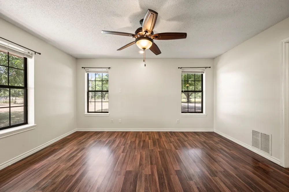 812 VZ COUNTY ROAD 3424 Wills Point, TX 75169