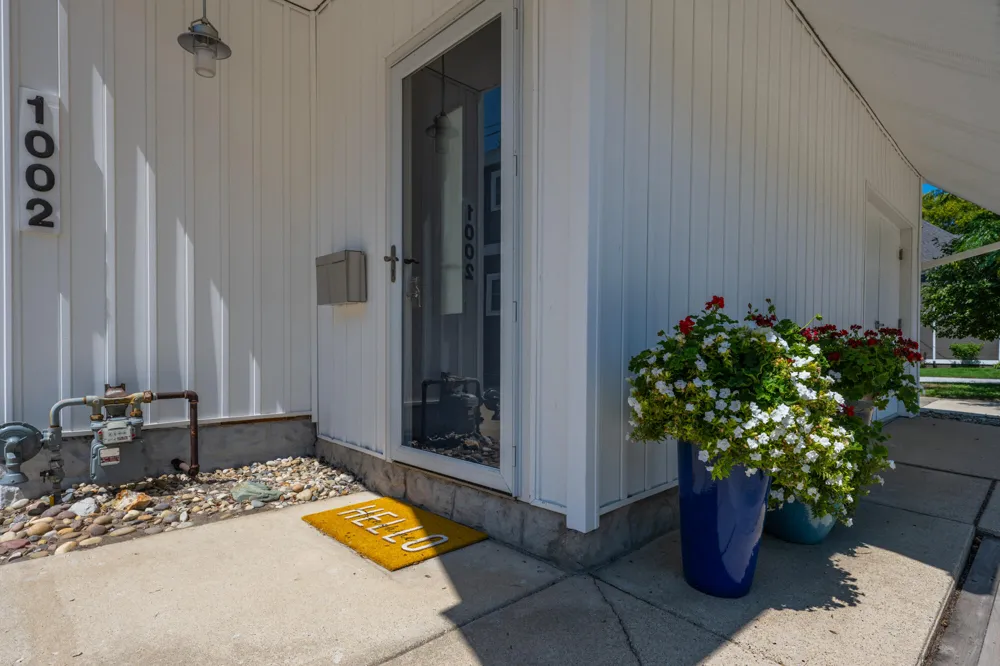 1002 Lake Boulevard St. Joseph, MI 49085
