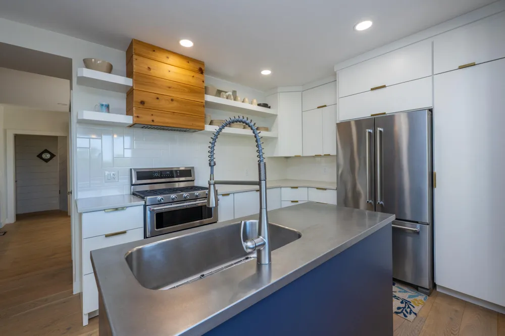 1002 Lake Boulevard St. Joseph, MI 49085