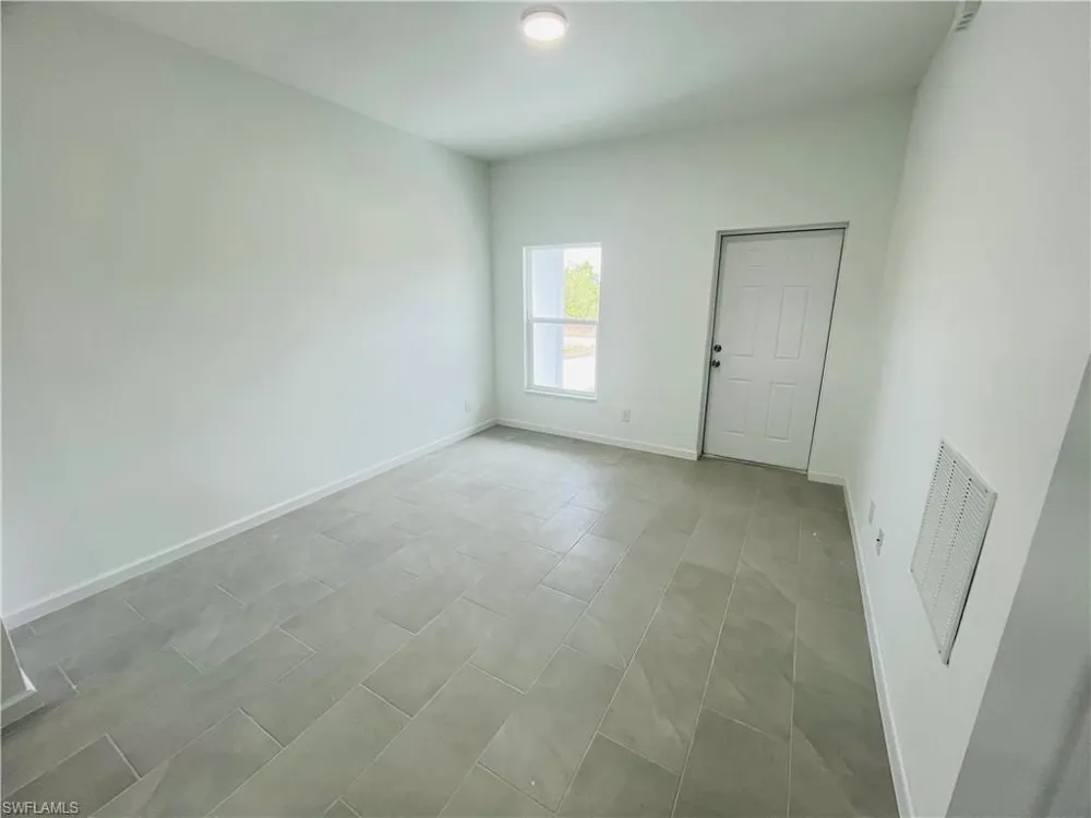 Address Not Shown Alva, FL 33920