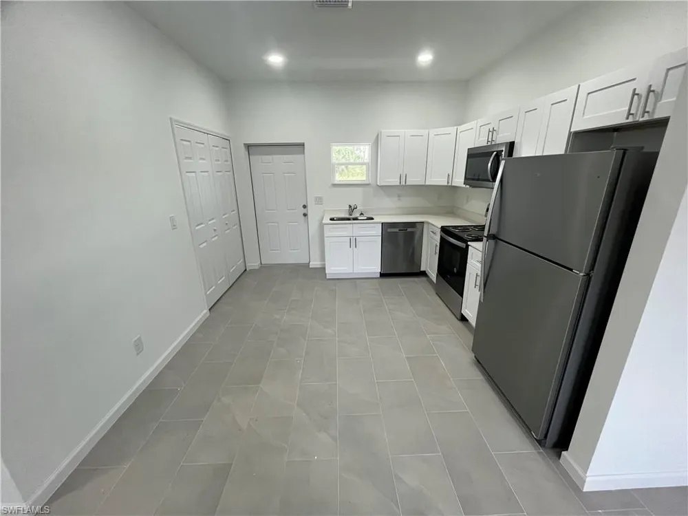Address Not Shown Alva, FL 33920
