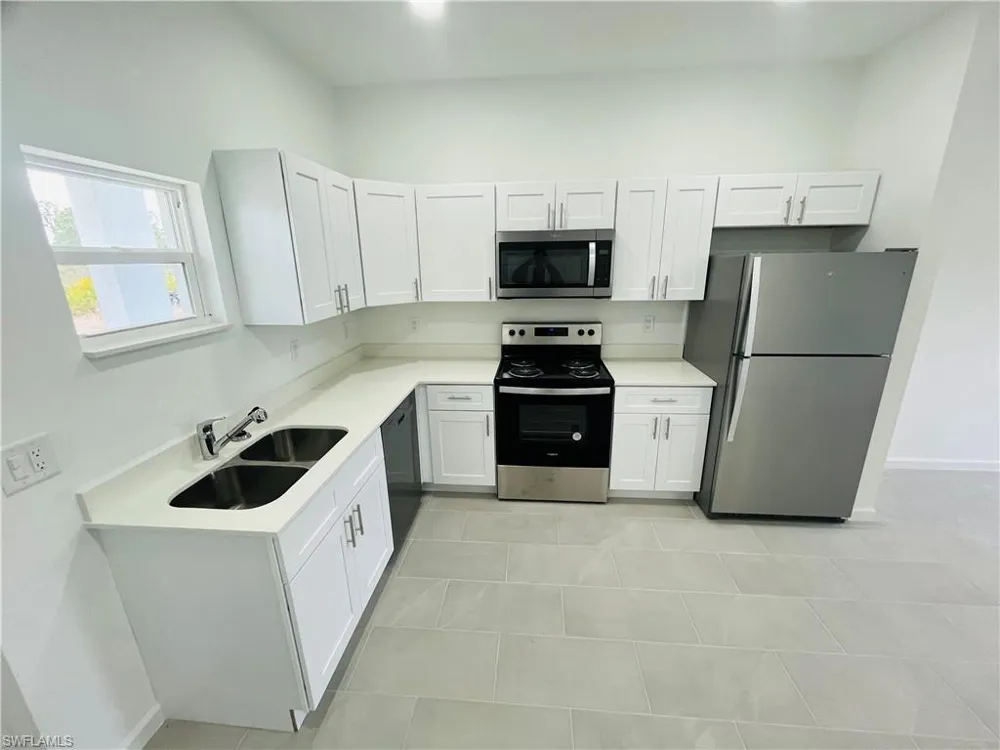 Address Not Shown Alva, FL 33920