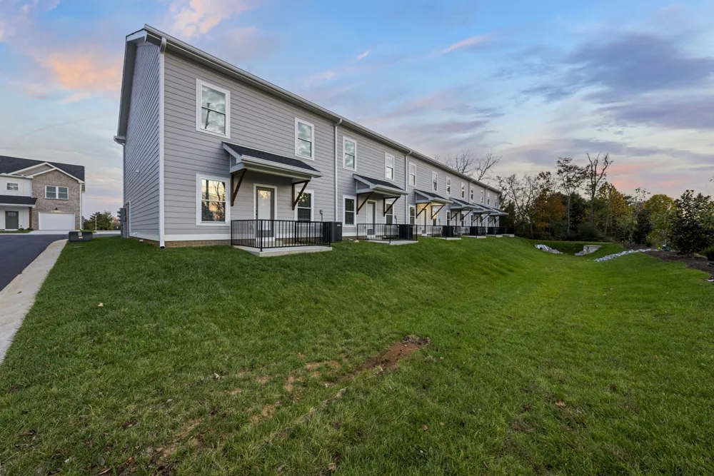 2624 S Main St #14 Springfield, TN 37172