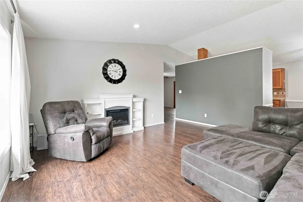 236 Sparks Drive Kelso, WA 98626