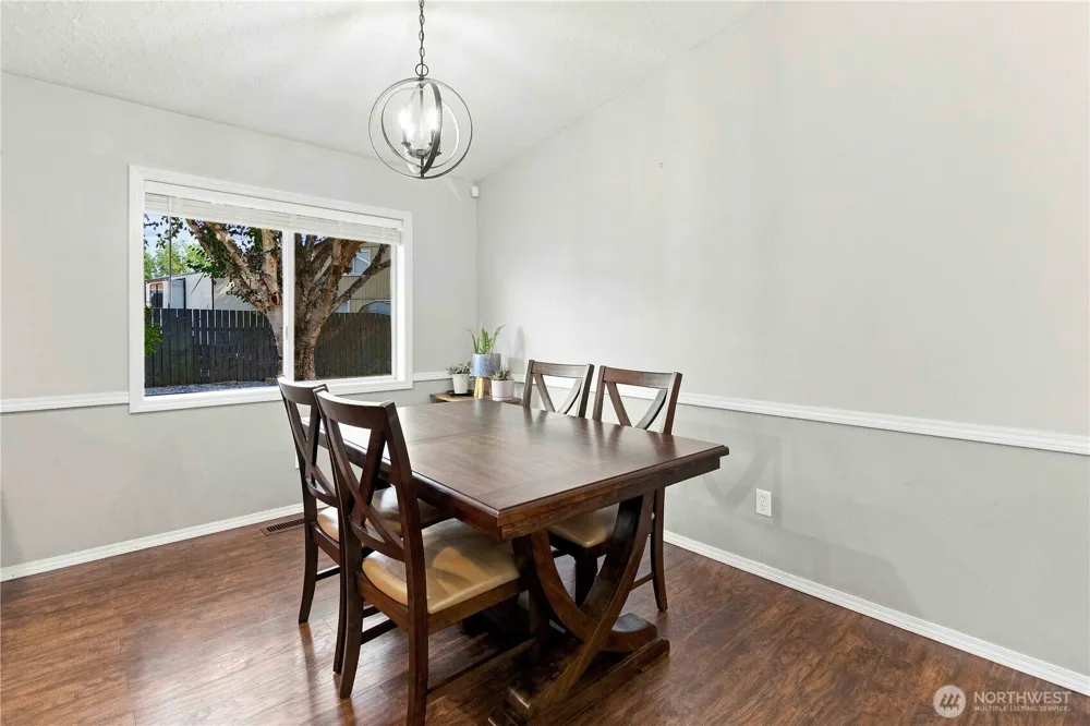 236 Sparks Drive Kelso, WA 98626