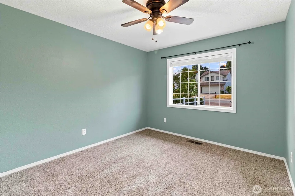 236 Sparks Drive Kelso, WA 98626