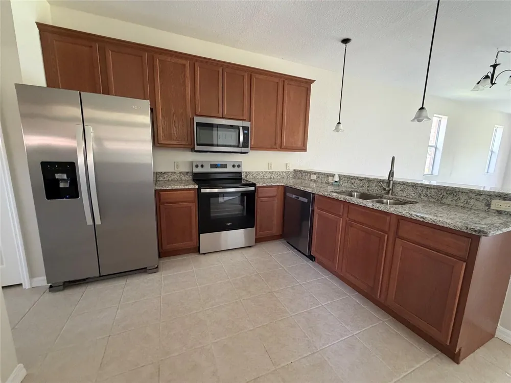 1224 VIENNA SQUARE DRIVE Winter Haven, FL 33884