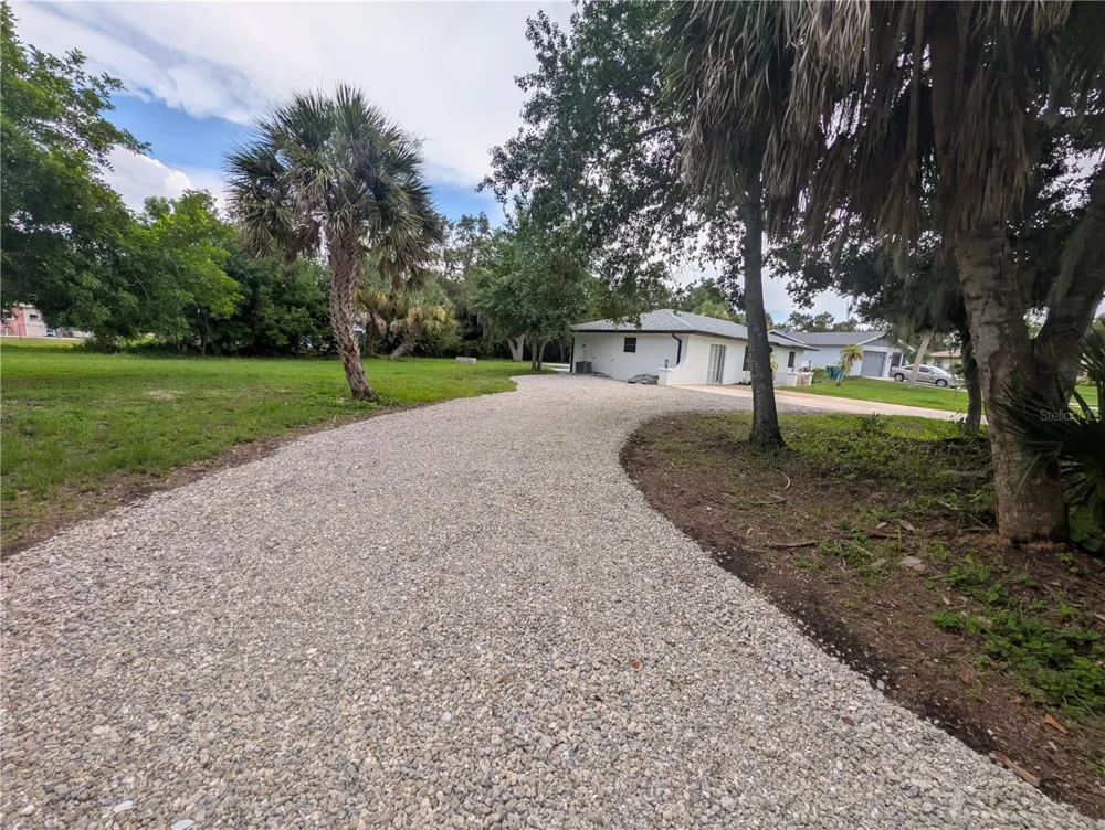 2152 BASIN Port Charlotte, FL 33952