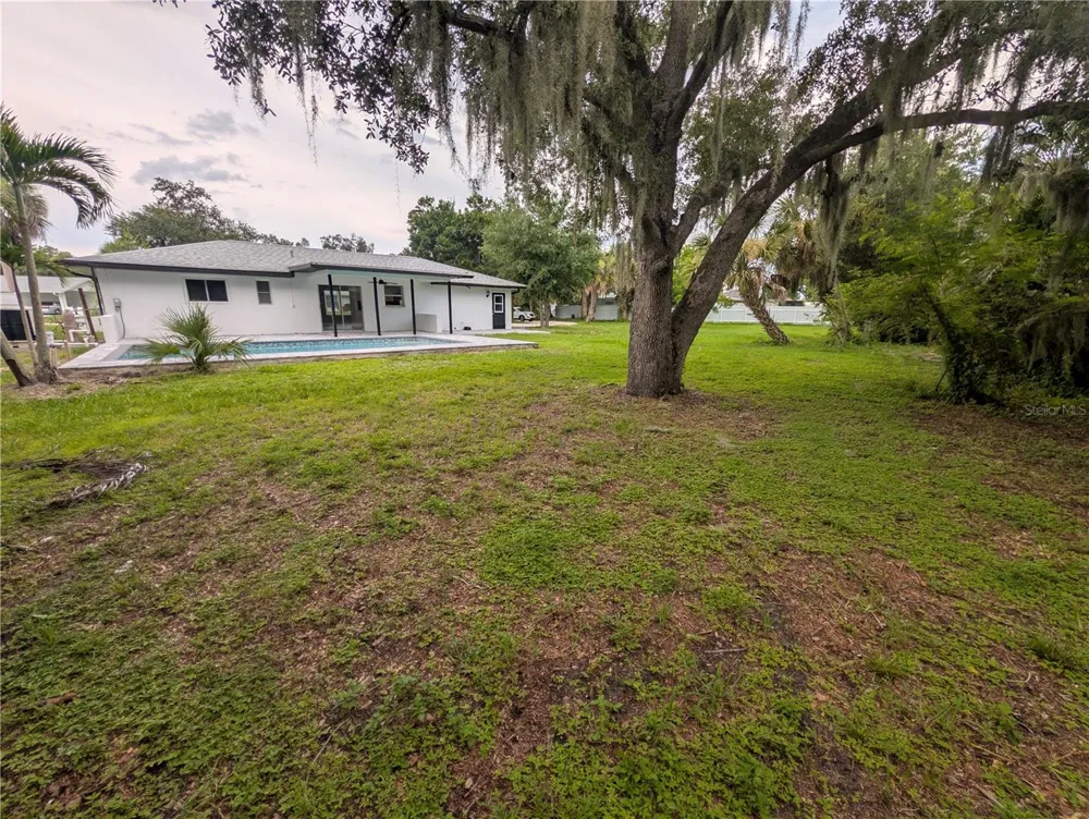 2152 BASIN Port Charlotte, FL 33952