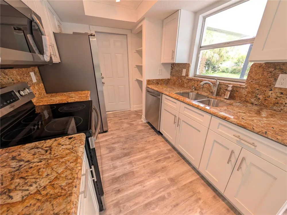2152 BASIN Port Charlotte, FL 33952
