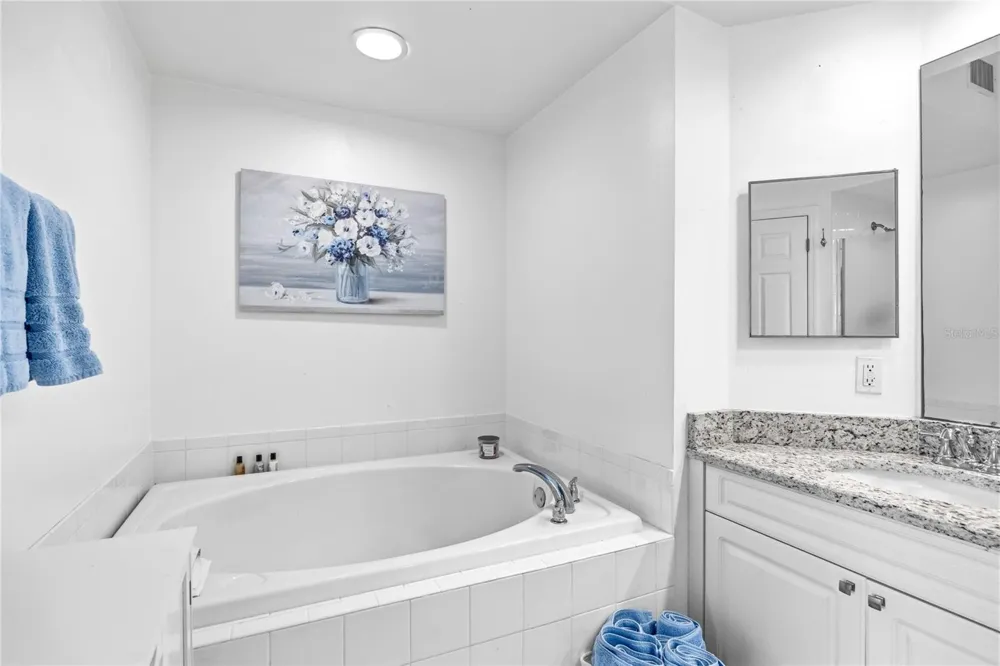960 STARKEY ROAD #3106 Largo, FL 33771
