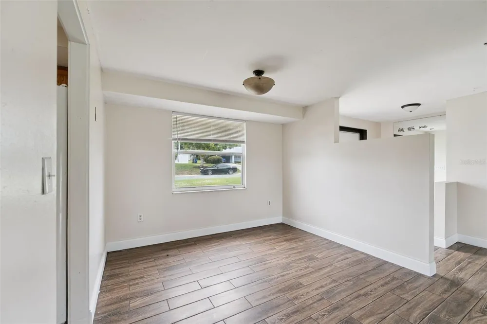 702 WILDABON AVENUE Lake Wales, FL 33853