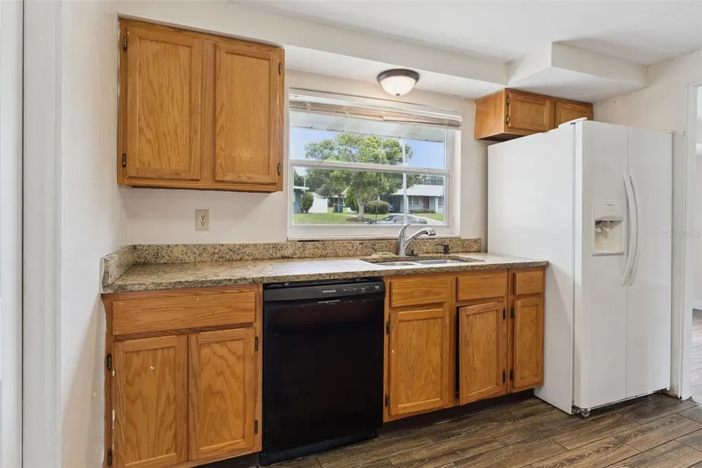 702 WILDABON AVENUE Lake Wales, FL 33853