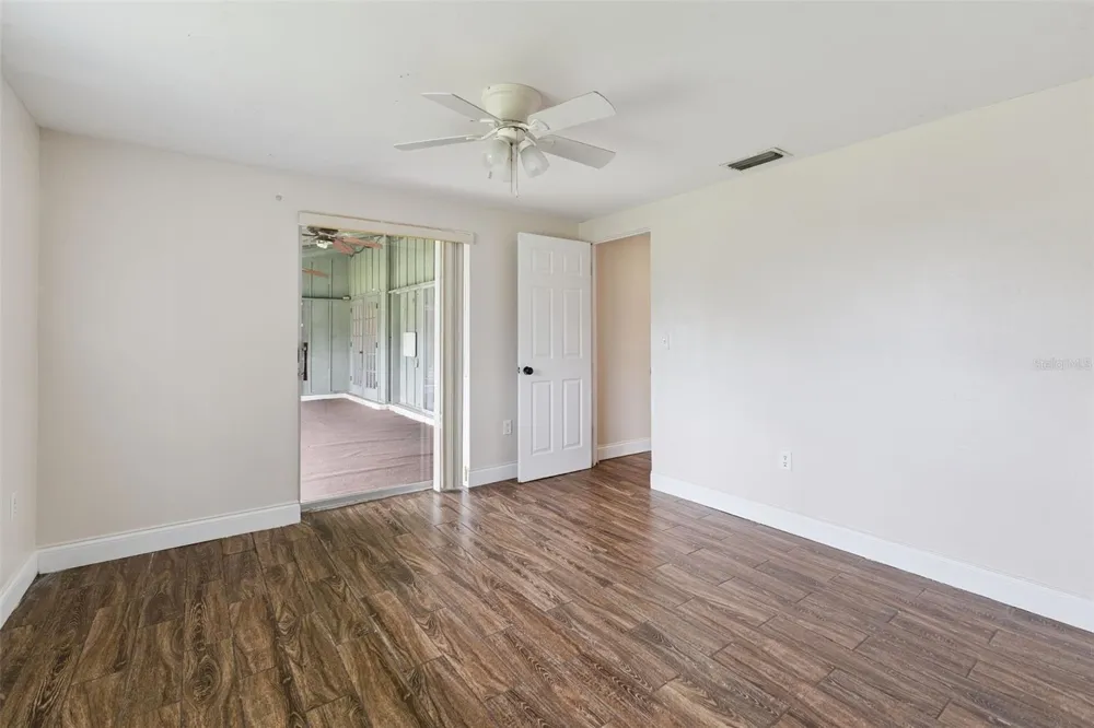702 WILDABON AVENUE Lake Wales, FL 33853