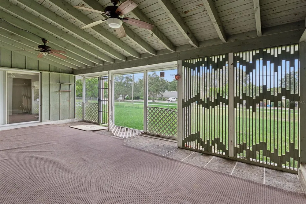 702 WILDABON AVENUE Lake Wales, FL 33853