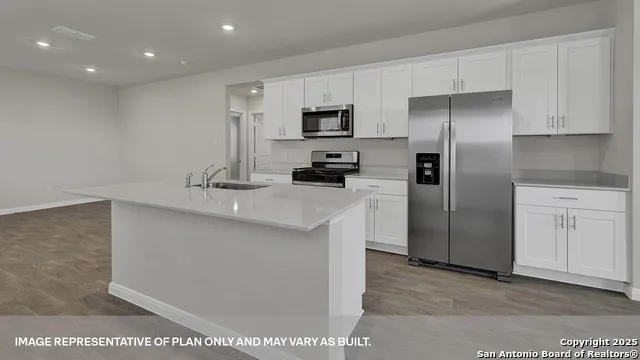 237 Raymondville Path San Marcos, TX 78666