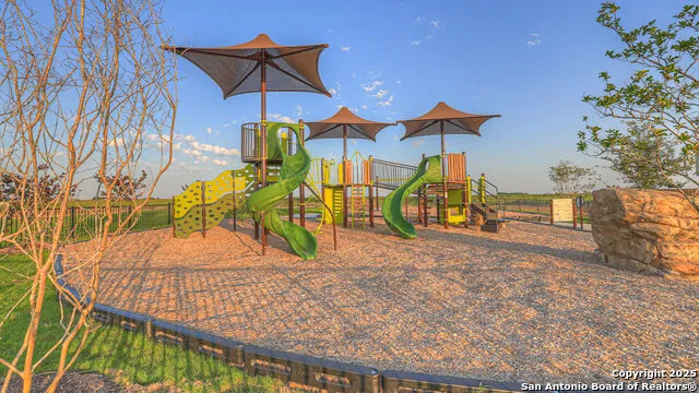 237 Raymondville Path San Marcos, TX 78666