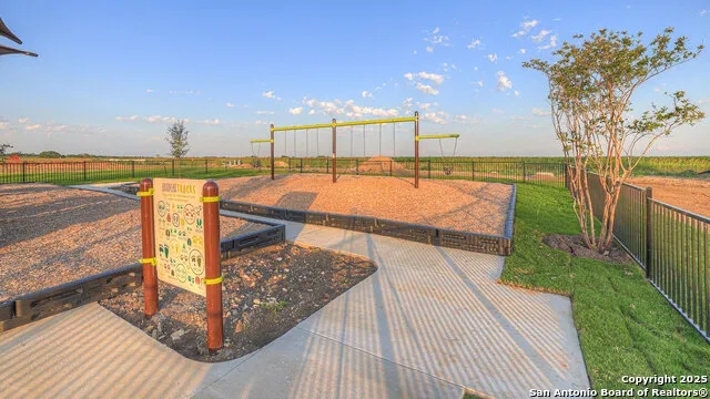 237 Raymondville Path San Marcos, TX 78666