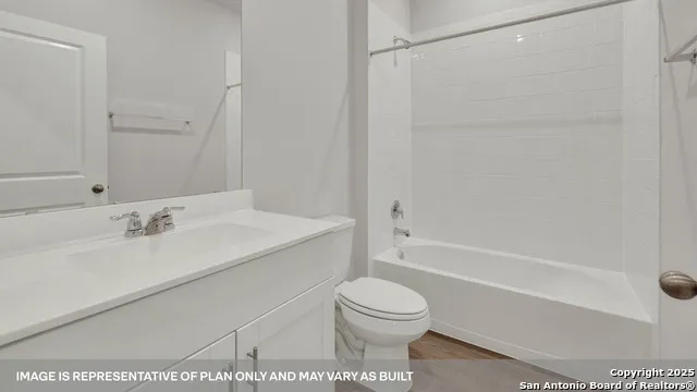 236 Raymondville Path San Marcos, TX 78666