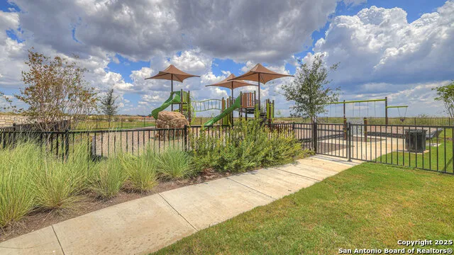 236 Raymondville Path San Marcos, TX 78666