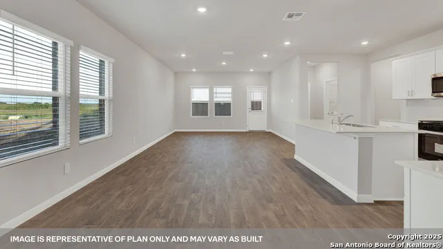 236 Raymondville Path San Marcos, TX 78666
