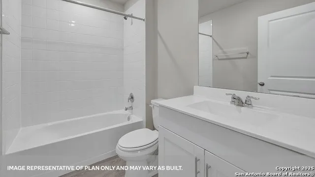 233 Raymondville Path San Marcos, TX 78666