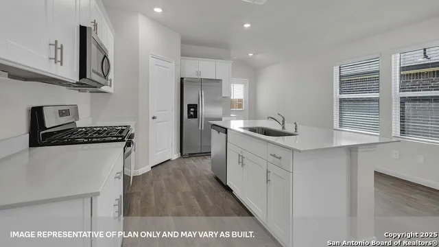 233 Raymondville Path San Marcos, TX 78666